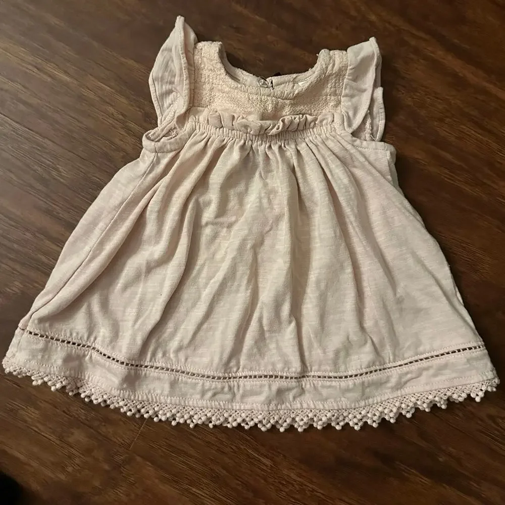 Max Studio Baby Girl Smocked Pink Tunic Top & Black Pants Set 3-6M